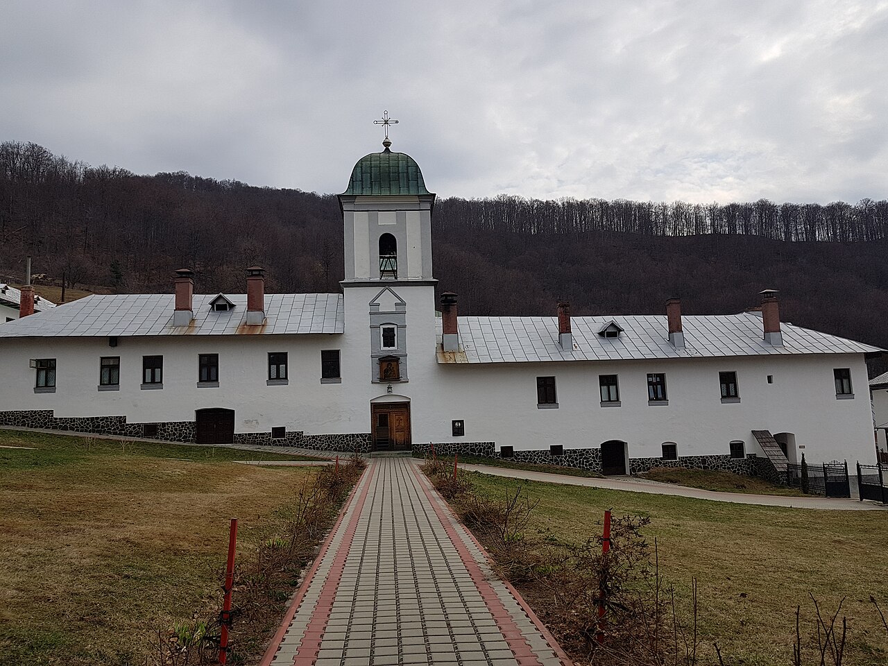Mănăstirea Frăsinei