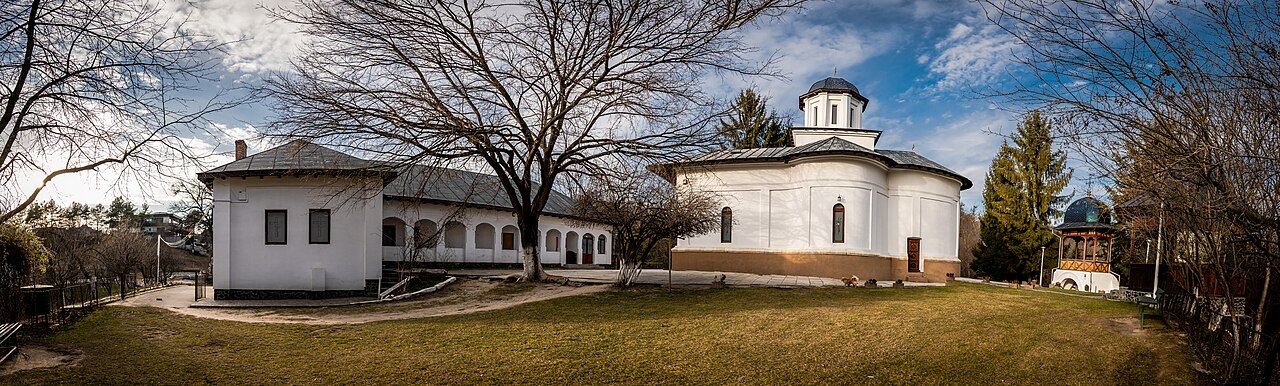 Mănăstirea Trivale